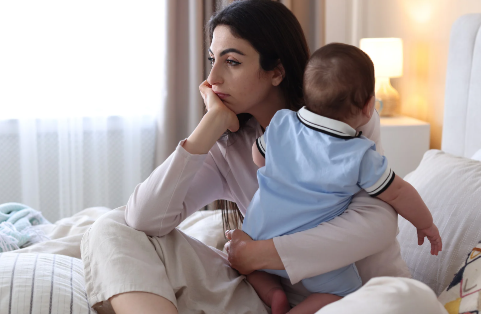 What Really Happens to the Body in the First 7 Days After Birth